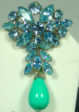 Regency Blue Rhinestone Faux Turquoise Brooch