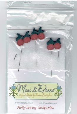 Manni di Donna Holly Berry Pin Set