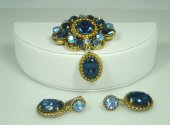 Regency Blue Pin/Pendant Set